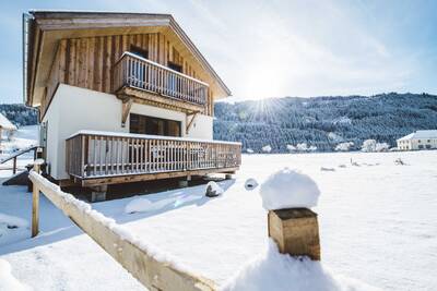 Vakantiehuis in de sneeuw op Alps Resorts Feriendorf Murau