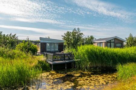 Vakantiehuis aan het water op vakantiepark EuroParcs Poort van Zeeland