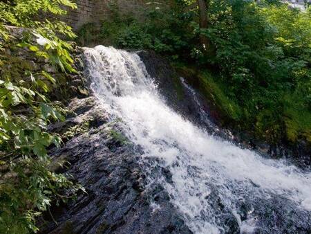 De watervallen van Coo liggen in de buurt van vakantiepark Landal Village les Gottales