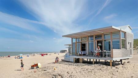 6 persoons huis op het strand (Strandhuisje) van vakantiepark Molecaten Hoogduin
