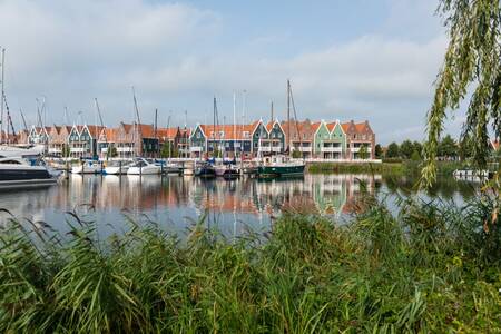 Vakantiepark Roompot Marinapark Volendam beschikt over een jachthaven
